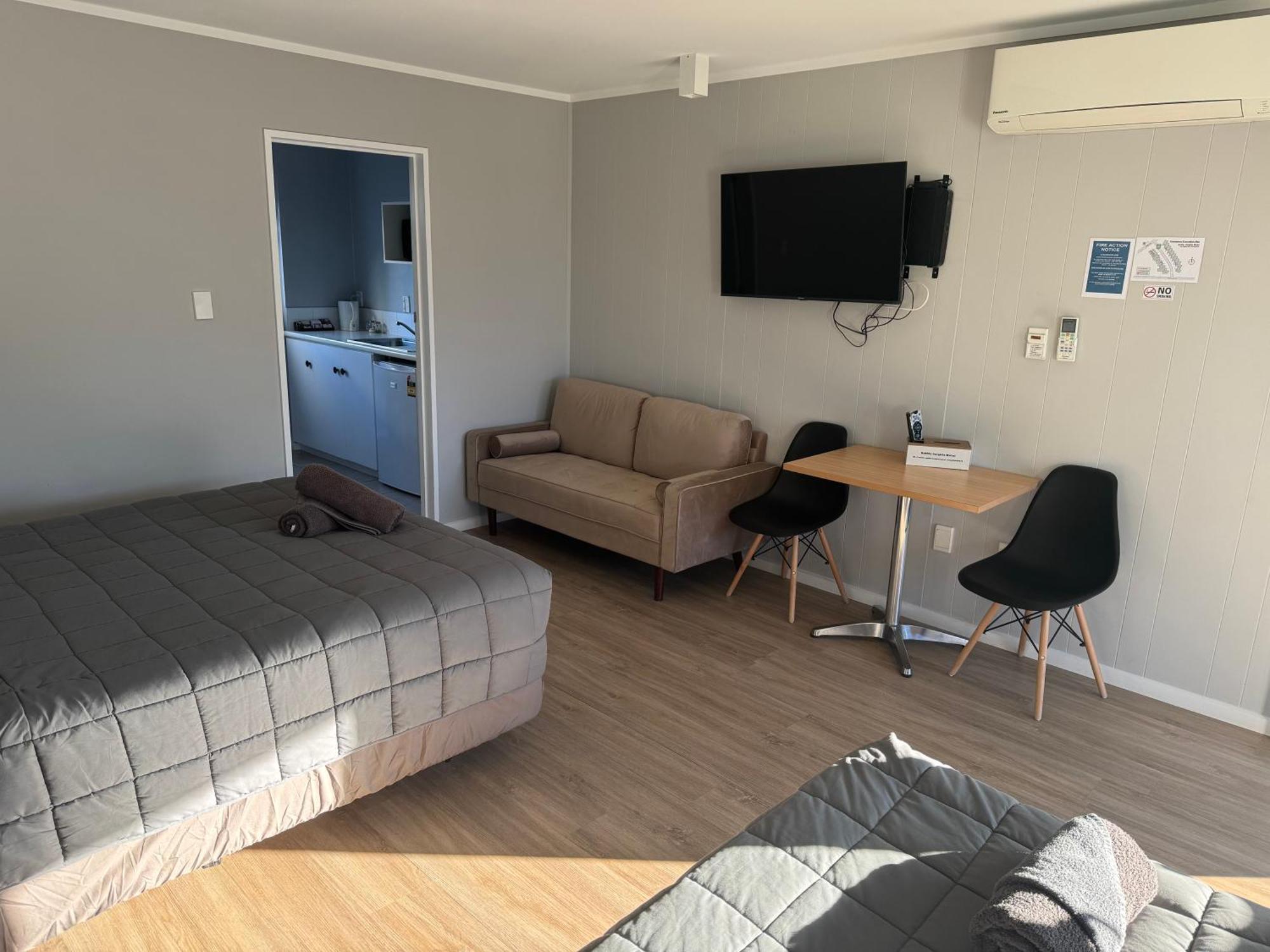 Gothic Heights 4* Christchurch